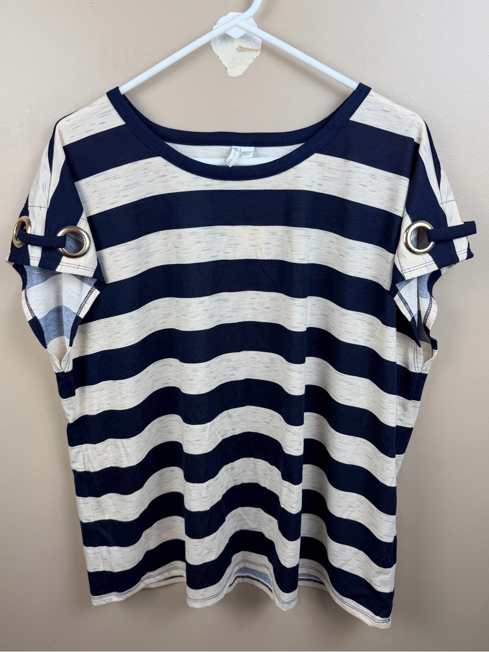 Cato Size 18/20W Navy & Cream Striped Grommet Sleeve Top NWT Coastal Nautical